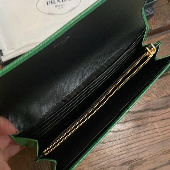 Authentic Prada Wallet . Brand new in Box. Can be used as wallet on a chain. - Picture 3 of 7